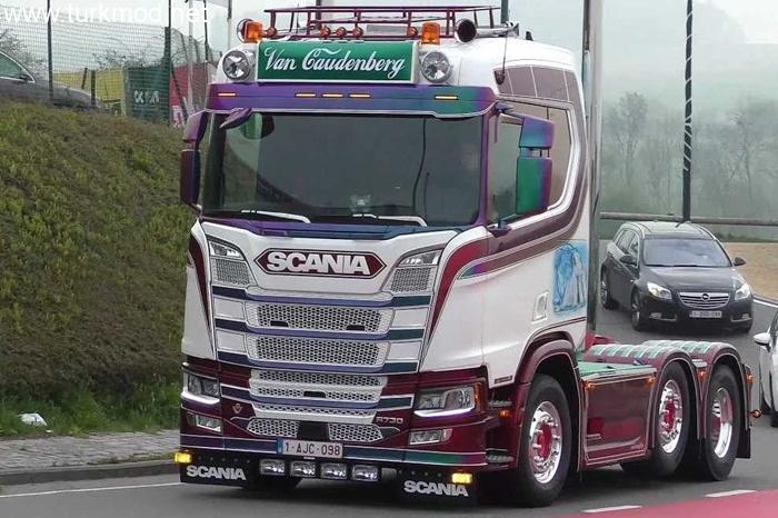 ETS2 - Tüm Çekiciler İçin V8 Açık Boru Sesi Modu (1.55)