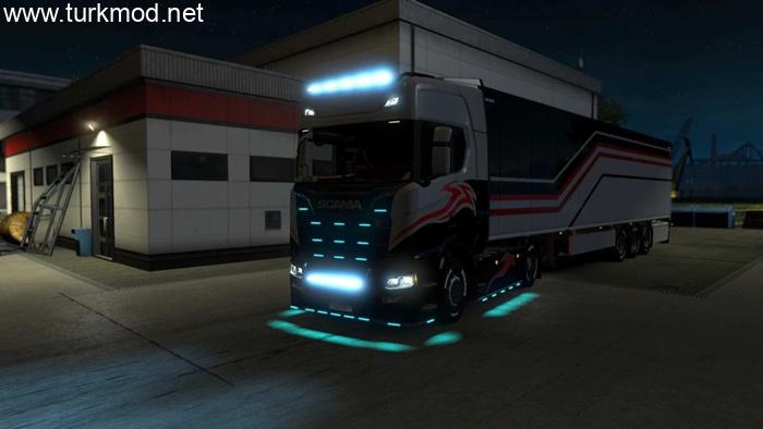 ETS2 - Tüm Çekiciler İçin 10000K Işık Modu (1.56)