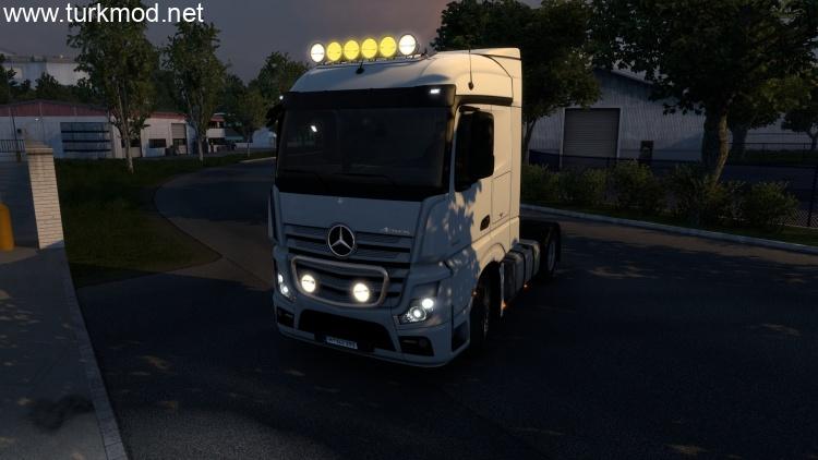 Strands Ambassador 9 LED Driving Light V1.58